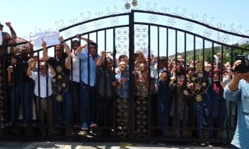 “Situata në kampin MEK, e papranueshme”, Fatmir Mediu: Duhet të trajtoheshin si mysafirë, jo të dhunoheshin! Kjo përplasje vjen kundër vlerave të Shqipërisë