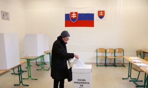 Korcok und Pellegrini setzen das Rennen um das Präsidentenamt in der Slowakei fort