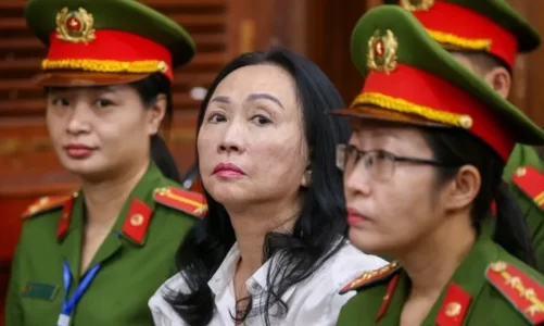 miliarderja vietnameze denohet me vdekje per mashtrim shkaktoi dem financiar prej 44 miliarde dollare